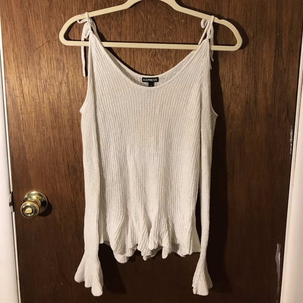 Super cute express top